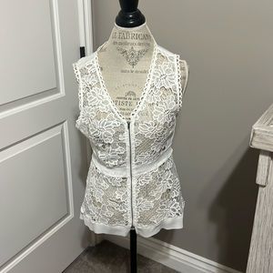 BKE boutique lace vest with zipper